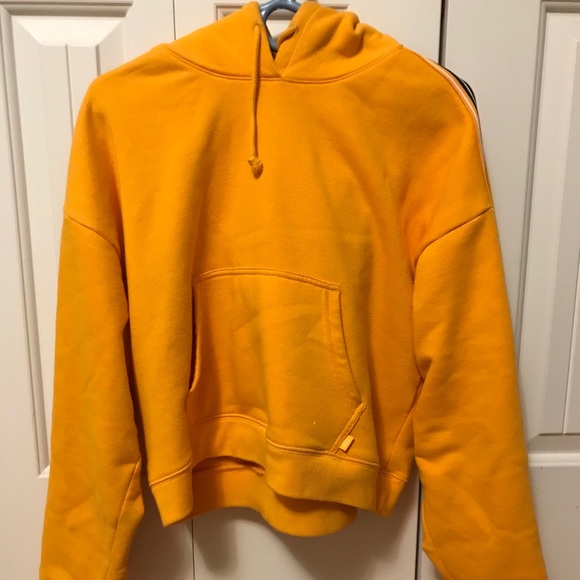 Yellow TNA hoodie - Picture 1 of 3